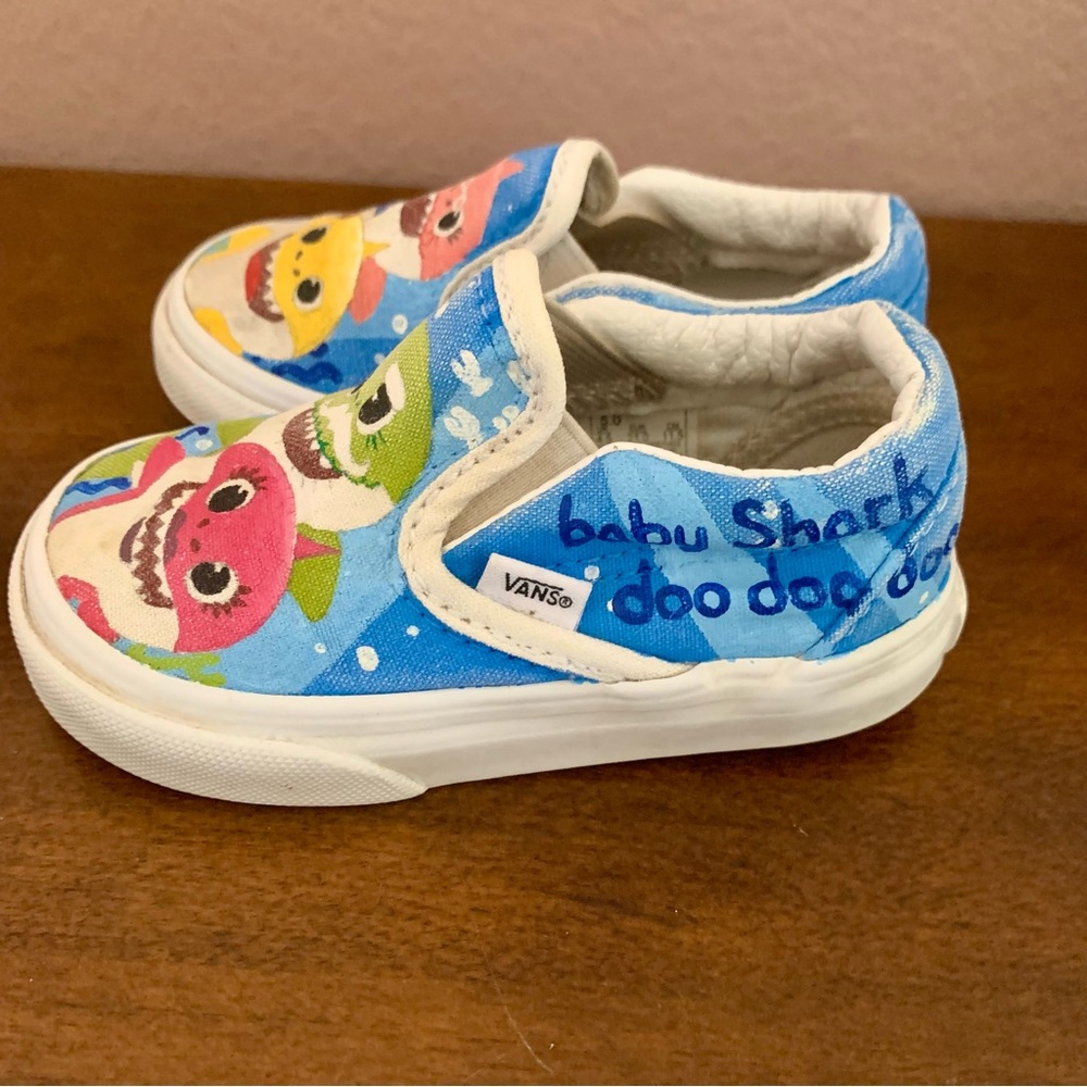 Baby Shark Toddler Vans